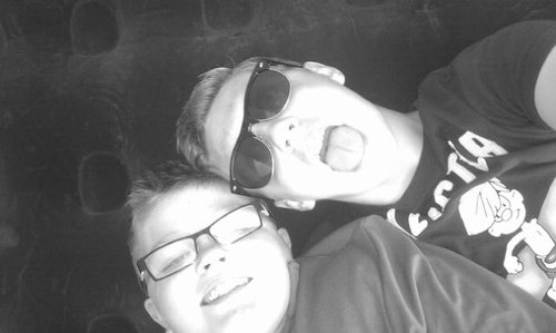 DaLoveableRogue's profile picture. An average person, I play the guitar, piano and ukulele ;D snapchat: daloveablerogue