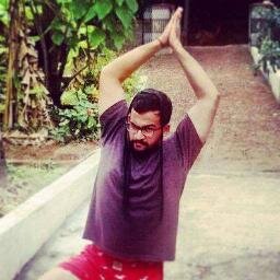 Foodist. Gym gyaan giver. Desires to have abs one day.