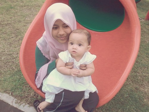 aliyadalina's profile picture. Do follow my new acc twitter : @aliyaadalinaa ~