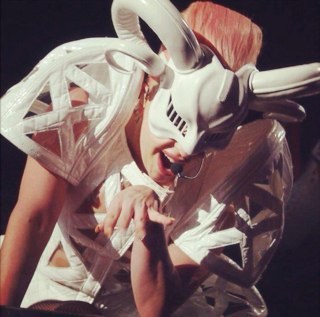I love lady gaga i went to her last show in montreal it was awsome!!!