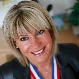 Fondatrice et #CEO de l'Académie d’Art Dentaire (Paris,Aix,Bordeaux,Lyon) #IPSO / #MOF Prothésiste Dentaire / Secrétaire Générale du bureau national des #MOF