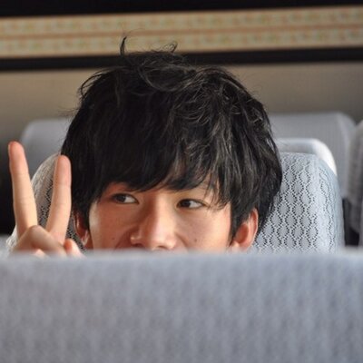 つだしゅうや