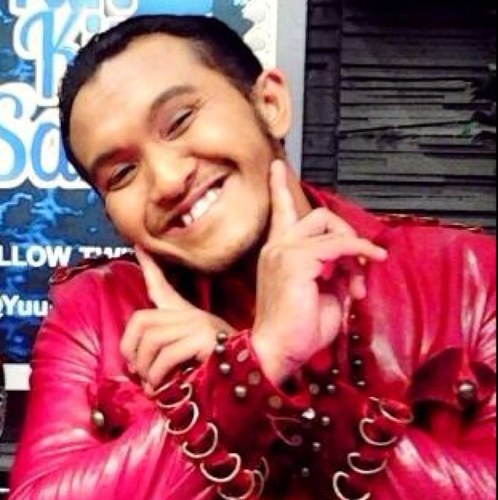 Lahir Cesar & Tetap Bersyukur. Keep Smile