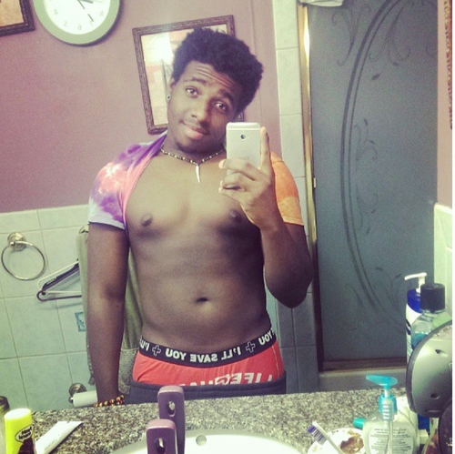 MADSTORMWATCH's profile picture. im a coconut