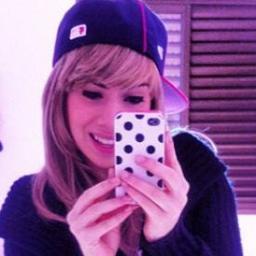 Twitter dedicado a minha diva linda @Bruna_Rocha *-*
Since: 15/11/2010