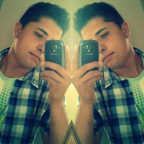 DAN_CARRRANZA's profile picture. 