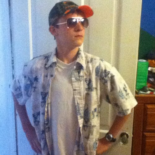 Musician and Lets Player that likes to party hard and do lots of weird, wacky, and fun stuff.