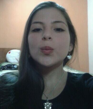 Estudiante de la UCA!!  Amo a mi familia y amigos!! me gustan muchas cosas y trato de hacerlas todas.
