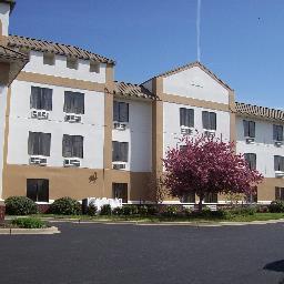 Holiday Inn Express - Madison, IN