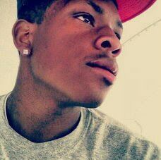 King Detroit, #DJ #SNG Contact/Features: officialkingdetroit@gmail.com -Mixtape 'High Life' on https://t.co/9fIXy5TIdF