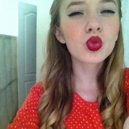 Sophie , Gianna , Kaley , olivia , if you ever read this, thank you for being so real! iloveyouuuu , you mean the world to me