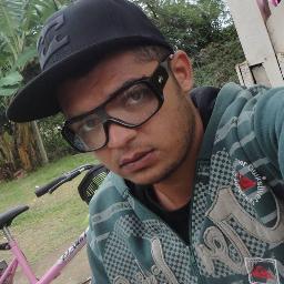 muleke 100% vida loka he nois!;;;...