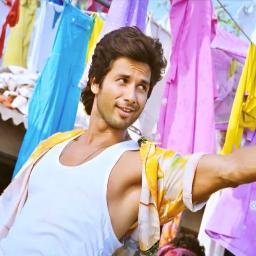News, pictures, articles for the rising star Shahid Kapoor.(@Shahidkapoor).