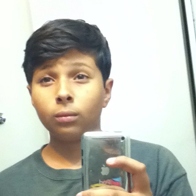 12 year old BO2 gamer Team AsTroid main slayer lets go!