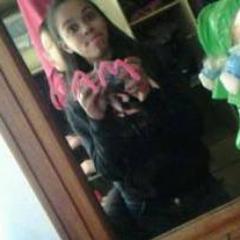 ♥ Julie  ♥♬♪ツ