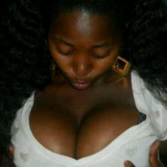 Am sandra and very romantic