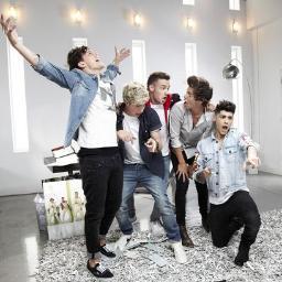 #O1DFs #1DFamily  @Marcuscollins, @Mazzi_Maz,@LittleMixOffic & @Matty_selley follows!! 5/5 dont follow us!...
