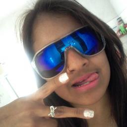 Todaas aas noitte vaai tter umaa Estrelaa brilhaando maais quee todaas noo céu chamadaa Daniiel.  ★ 30/10/1992 ☨ 07/07/2013