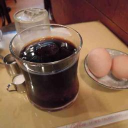 大阪府南河内郡出身