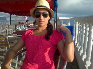 angelaviloria91's profile picture. 