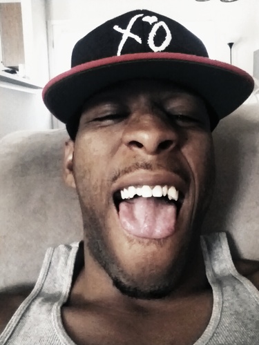 Artist,Song Writer,Break Dancing,Rapper, Promoter Just A Kid Following His Dream #TeamKase :)