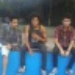 amo rock minha familia e meus amigos. ''só não demonstro muito ''