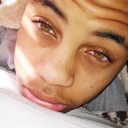 Celiibataire aux yeux verts- Si Ta pa d'fesses ta walou, Tsss #TeamSwag #Exotik #13Mrslle.#78.