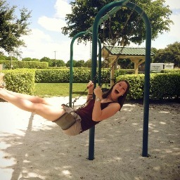 LeahShoshana's profile picture. Life doesn't have to be perfect to be wonderful