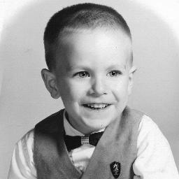 Drone operator, genealogist, mapper, and software designer; into grandfathering, history, photography/videography, and movies/tv that make me laugh.
