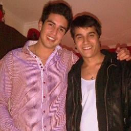 ODIO A LOS NARANJITAS.  Pin:25CD3A0B