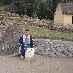 CONSTRUCTOR DE CAMBIOS POR UN MEJOR PAIS, PADRE DE FAMILIA Y AMIGO.