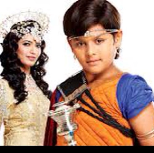 Hi watch bal veer mon- fri 8:00pm on SAB