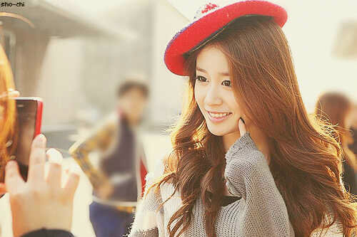 Parody Account; ƪ(Θ˛Θ )ʃ93L ;My name Jiyeon ;T-ara's member; who him? @inft7Sungjong 260513 ; #KamvretSQ