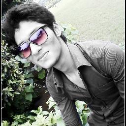 Be Cool & ROcKz On CLub MoOD...