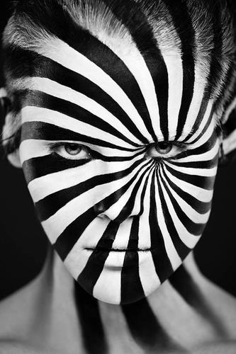 monochrome life... use the hashtag #monochrome for ur beautiful captures :)