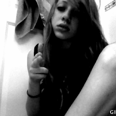 @justinbieber 2009 : I'm Belieber
2010: I'm Belieber 2011: I'm Belieber
2012: I'm Belieber 2089: I'm Beliebe
I'm POLISH Belieber Forever ♥
