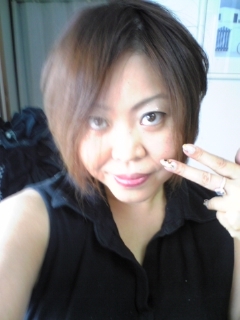 I livein Japan
I love Guam
I want to my friend live in guam and foreign people.