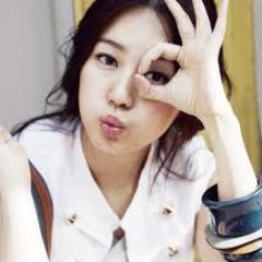 Bernakpoppers09's profile picture. Love doesn't make the world go round, Love is what makes the ride worthwhile 3