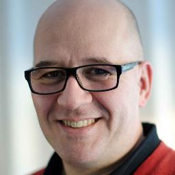Jag arbetar som konsult inom relationsmarknadsföring @relationera.se och mitt skapande hittas på @masuren.se