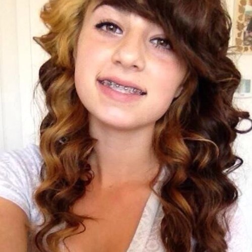 cierraelizondo_'s profile picture. we shall live forever.