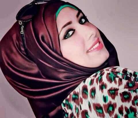 ‏‏‏‏ليس كل من يقول احبك يحبك من كل قلبه فأحذرو حب هذا الزمن انه كذب وخداع