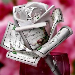 Jewelry Designer - Web Designs - Company Organization & Marketing.  Love finding things to tweet that are: Interesting-DIY-Uplifting-Funny or Just Cute. #FJJC