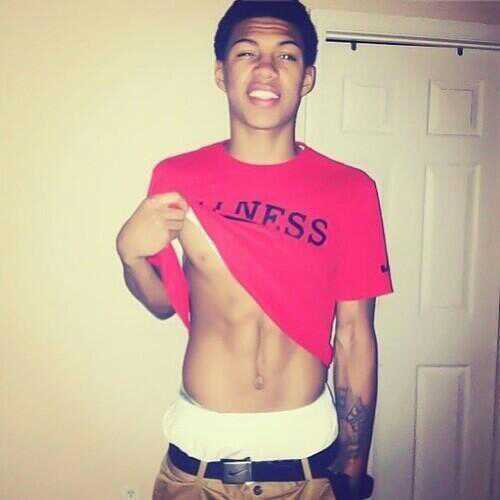 play basketball & football nice body  well #ahs ball player & i put god first