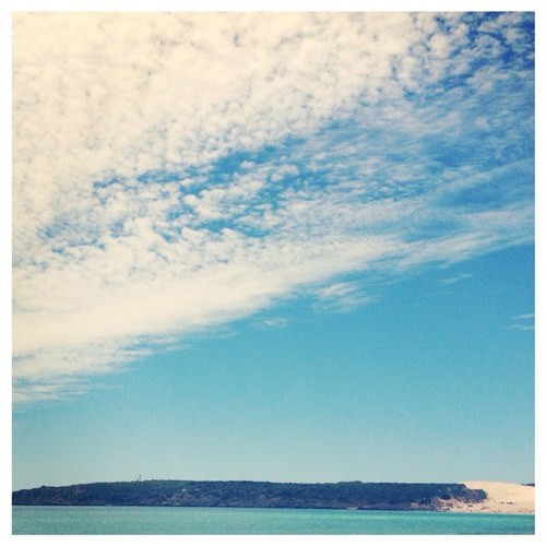 Gurudelcloud's profile picture. With one foot on earth and the other in the cloud. 
Cloud services & aplications