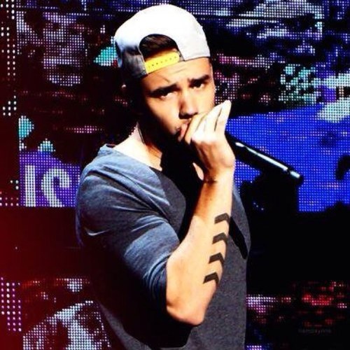 You've just got a free follow from @narrygummies. Please do me a favor and follow me on @narrygummies or else i'll unfollow. I follow back there :) STAY FAB :)