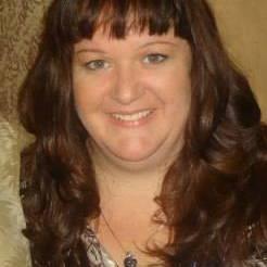 Oriental rug enthusiast, baseball fiend, Food Network fan. Wife, mother, sister, daughter, friend.