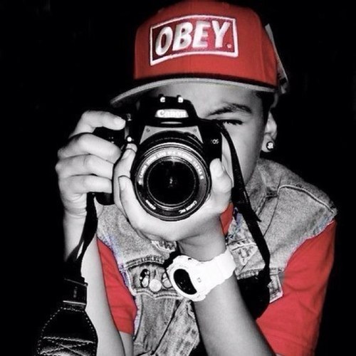 ▲AvaGooien ▲ Battles ▲ Pics ▲ Teenagers ▲ Leuke en mooie tweets ▲ Dag Thema's