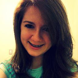 Ruiva, 15 anos, chata, sincera, teimosa '-'         WhatSapp (83) 9974-8681