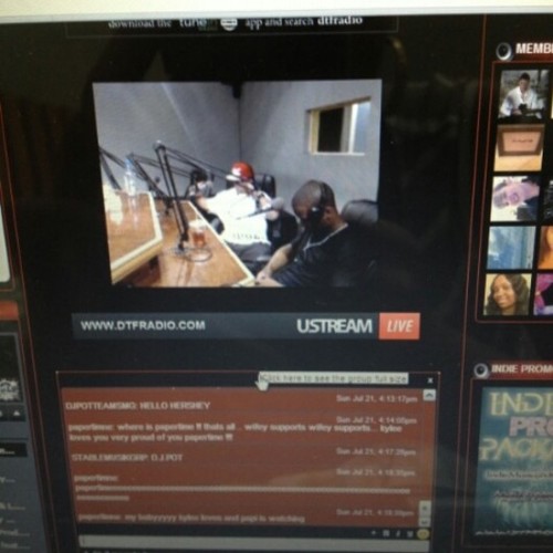 Papertimeee's profile picture. 