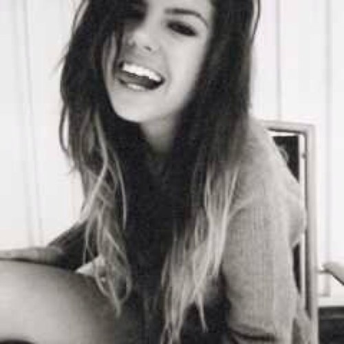 Names Valerie. But you can call me Val. Imma Rebel child and a preachers Daughter from Mississipi. #RP #Single.